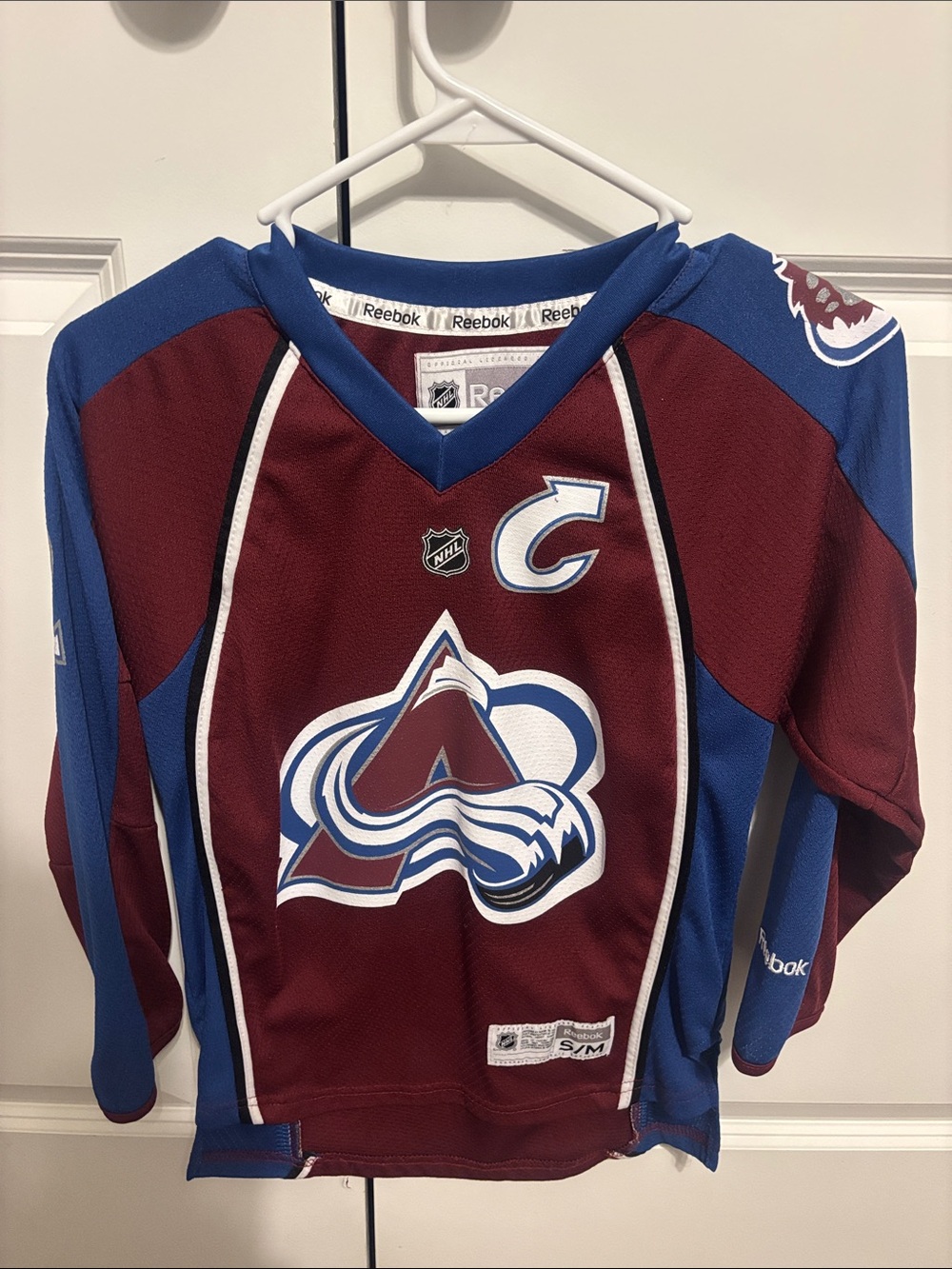 Reebok Kids Colorado Avalanche Maroon & Blue Hockey Jersey